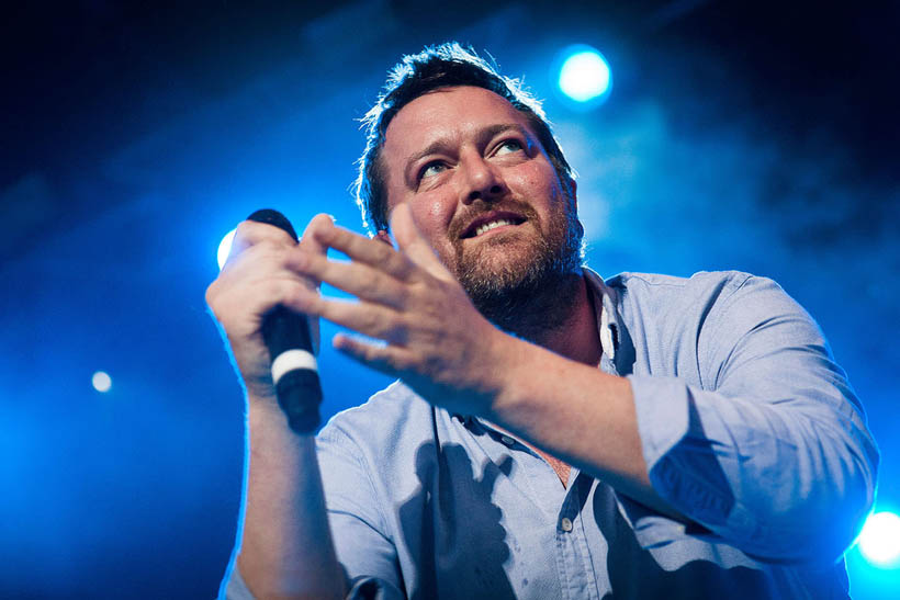 Elbow liveop Rock-A-Field in Roeser, Luxemburg on 26 juni 2011