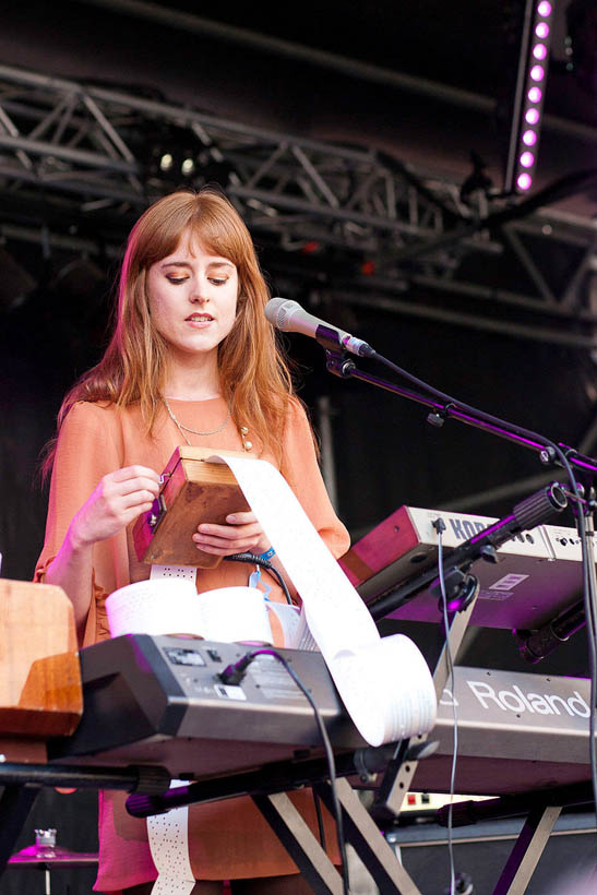 Hannah Peel live at M-IDZomer at Museum M in Leuven, Belgium on 28 July 2011