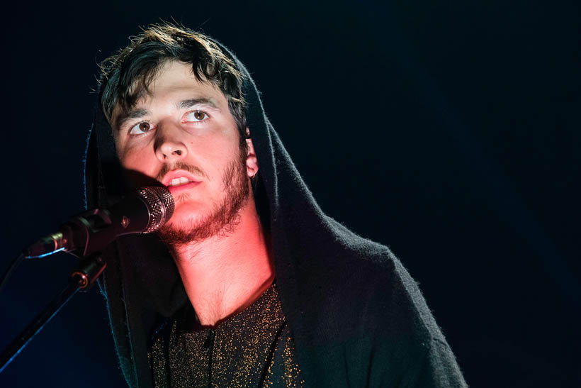 Oscar & The Wolf live at the Ancienne Belgique in Brussels, Belgium on 8 May 2014