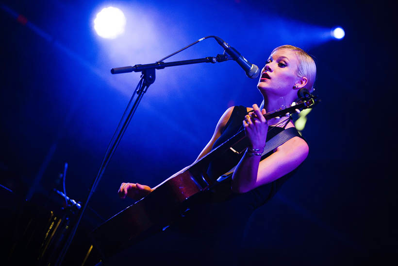 Trixie Whitley live at M-IDZomer at Museum M in Leuven, Belgium on 1 August 2013